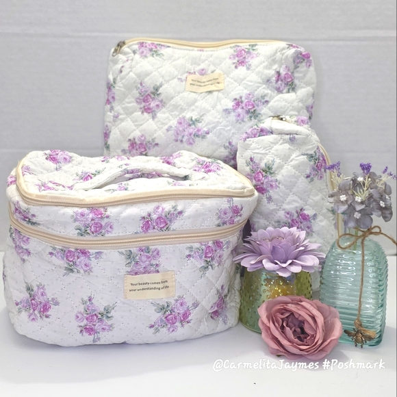Handbags - Floral Quilted 👝 3 pc XL Cosmetic Bag Set Travel Toiletry Makeup Organizer NWT